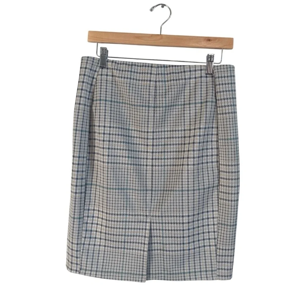 Liverpool Preppy Plaid Reese Hi-Rise Pencil Skirt in Soft Sand Grey Size 8/29 P